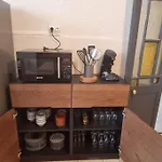 Dans Maison De - 2 Personnes Διαμέρισμα *