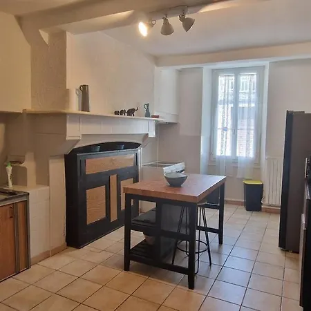 Dans Maison De - 2 Personnes Апартаменты