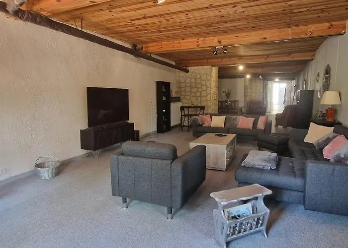 Dans Maison De - 2 Personnes アパート